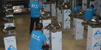 園林景觀建造公司怎樣選擇公園景區(qū)飲水臺