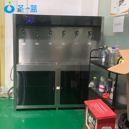 飲水機(jī)