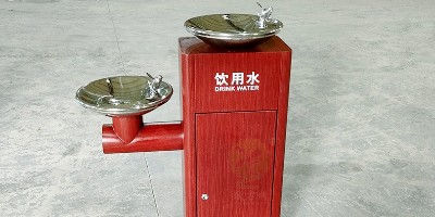為什么我一定要買水？廣場直飲水機解決我的煩惱！