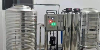 安裝一套學校凈水設備主機多少錢呢