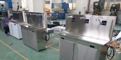 為什么學校都安裝智能刷卡飲水機