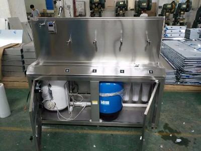 校園刷卡飲水機報價多少錢一臺好呢？