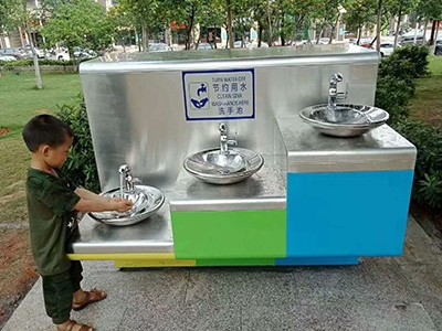 幼兒園用戶外公共洗手臺(tái)-圣藍(lán)凈水設(shè)備公司